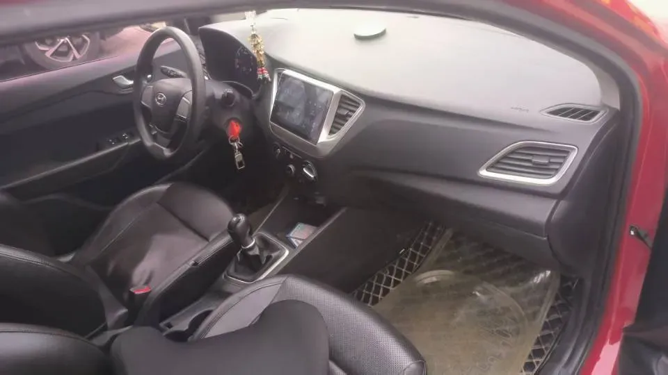 2016 Hyundai Verna 1.4L 100HP L4 6MT,autocango,china used car exporter,china ev exporter,chinese used car exporter,chinese used ev exporter