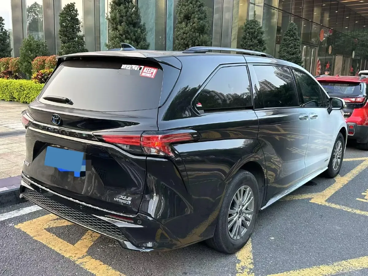 2023 Toyota Granvia 2.5L 189HP L4 E-CVT Hybrid,autocango,china used car exporter,china ev exporter,chinese used car exporter,chinese used ev exporter
