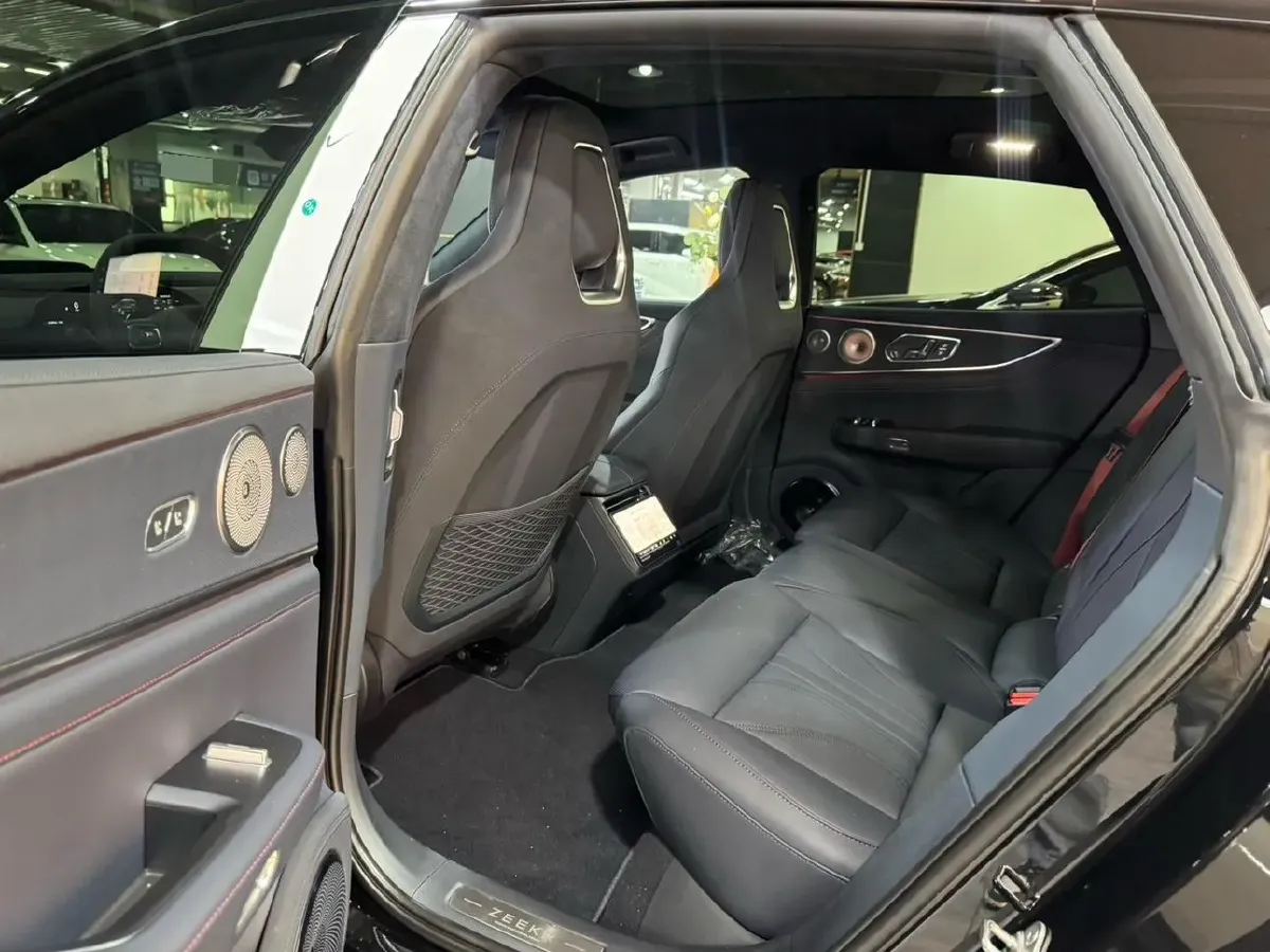 2026 Zeekr 001 BEV,autocango,china used car exporter,china ev exporter,chinese used car exporter,chinese used ev exporter