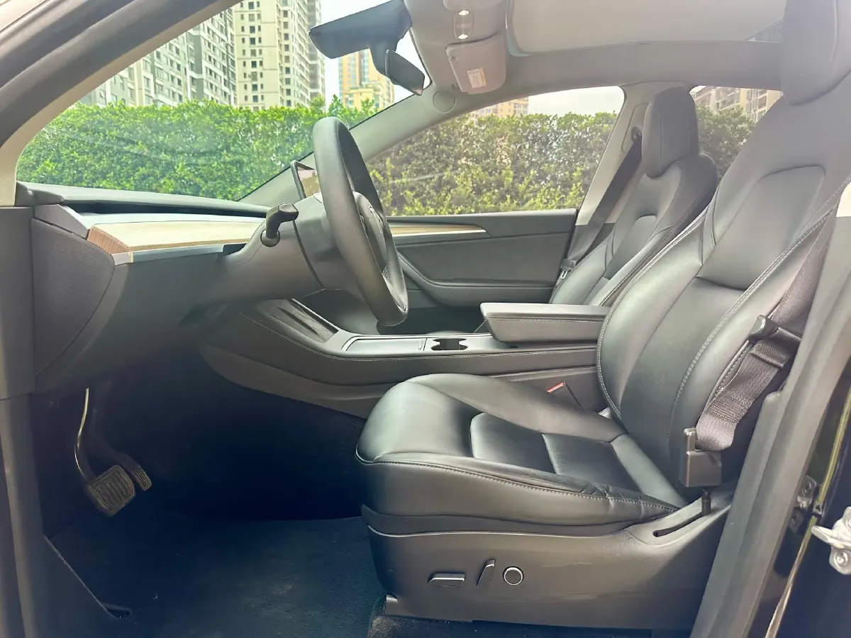 2021 Tesla Model Y BEV 60KWH,autocango,china used car exporter,china ev exporter,chinese used car exporter,chinese used ev exporter