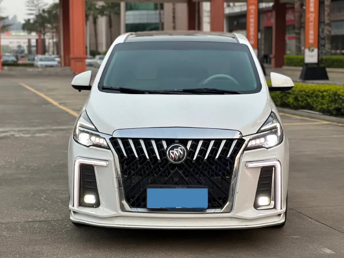 2021 Buick GL8 2.0T 237HP L4 9AT,autocango,china used car exporter,china ev exporter,chinese used car exporter,chinese used ev exporter