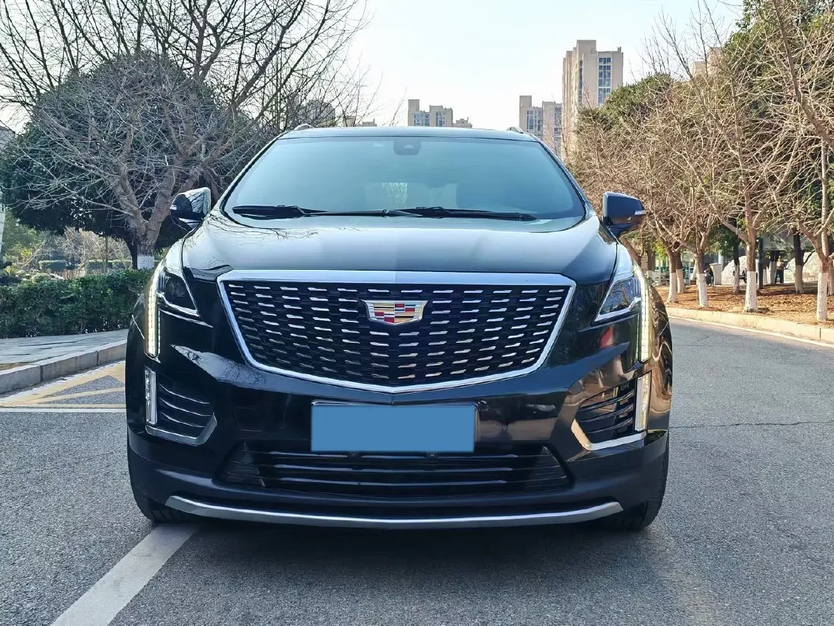 2022 Cadillac XT5 2.0T 237HP L4 9AT,autocango,china used car exporter,china ev exporter,chinese used car exporter,chinese used ev exporter
