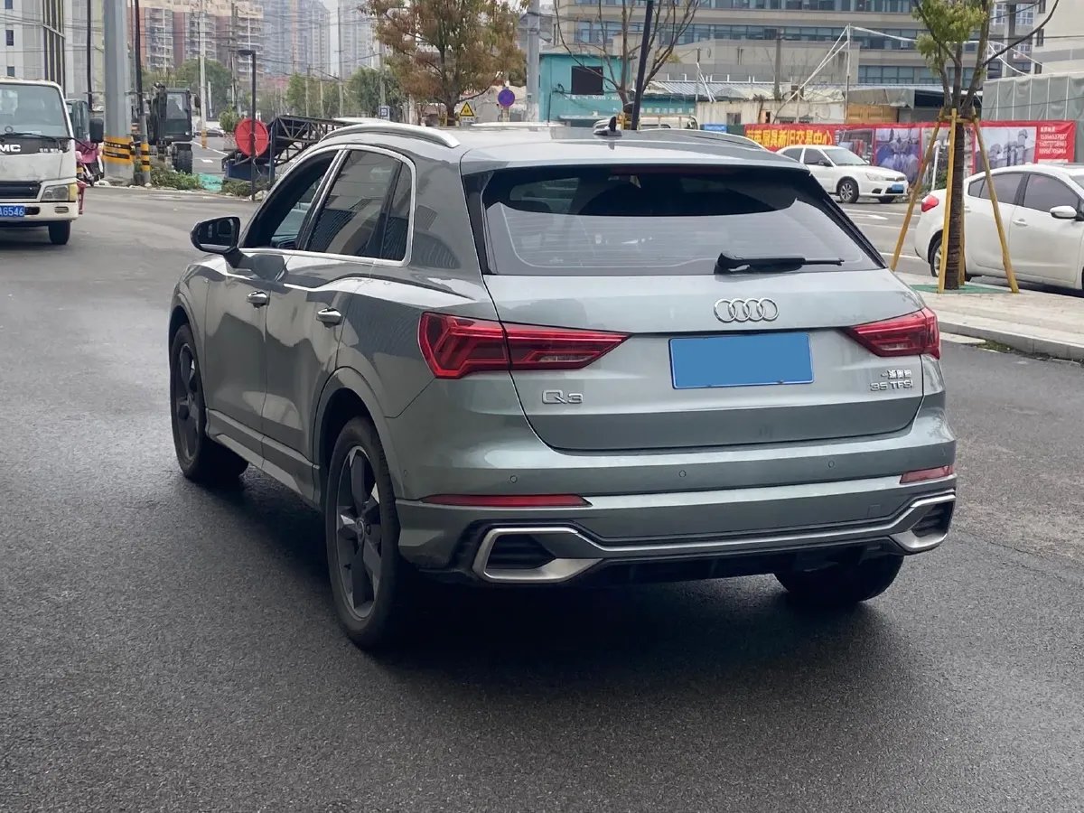 2023 Audi Q3 1.5T 160HP L4 7DCT,autocango,china used car exporter,china ev exporter,chinese used car exporter,chinese used ev exporter