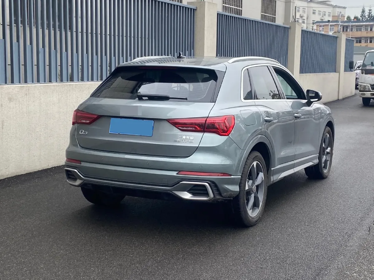2023 Audi Q3 1.5T 160HP L4 7DCT,autocango,china used car exporter,china ev exporter,chinese used car exporter,chinese used ev exporter