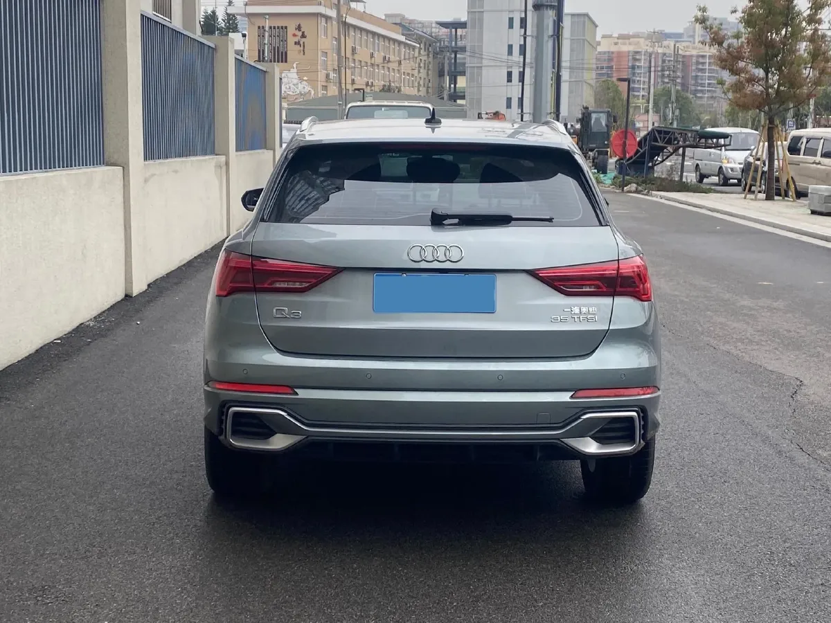 2023 Audi Q3 1.5T 160HP L4 7DCT,autocango,china used car exporter,china ev exporter,chinese used car exporter,chinese used ev exporter