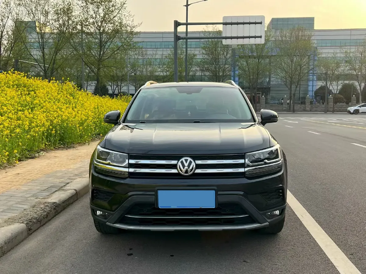 2019 HanTeng X5 BEV 42.72KWH,autocango,china used car exporter,china ev exporter,chinese used car exporter,chinese used ev exporter