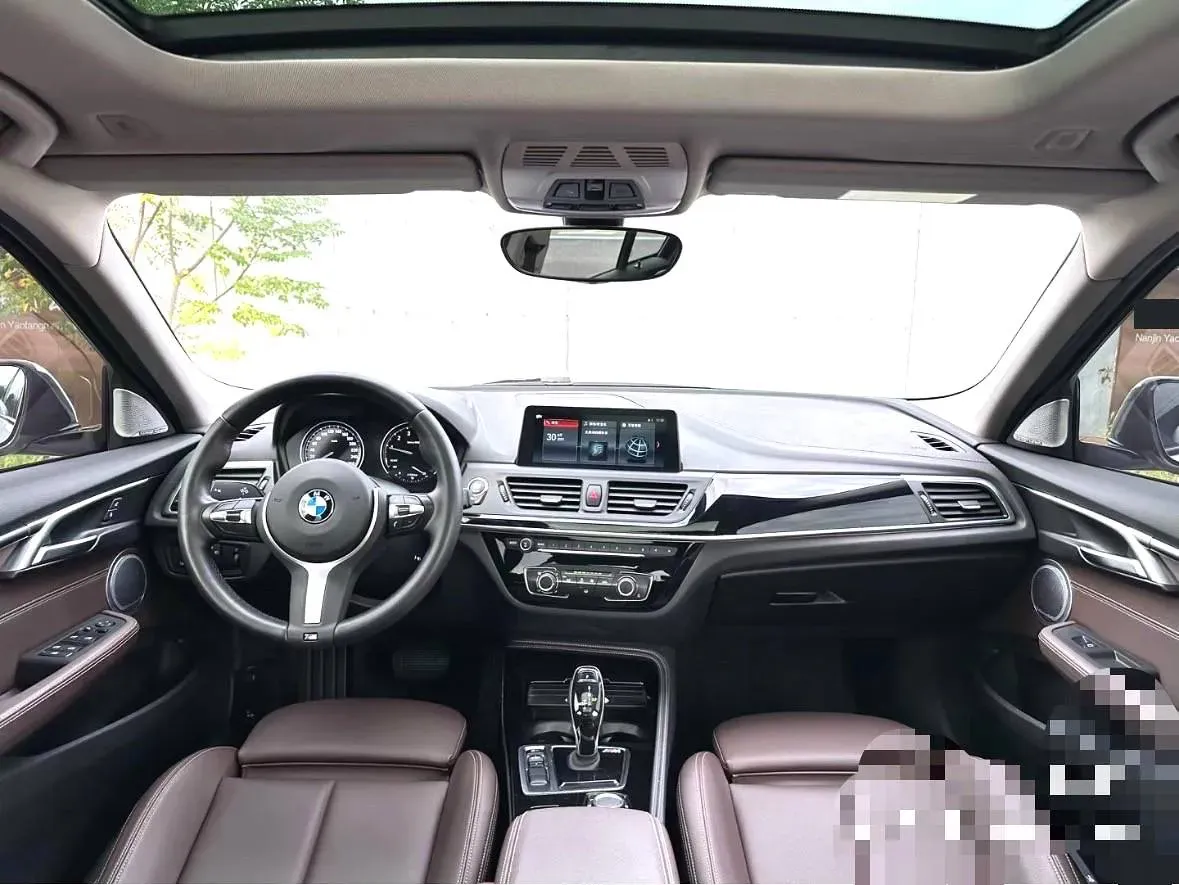 2022 BMW 1 Series 1.5T 140HP L3 7DCT,autocango,china used car exporter,china ev exporter,chinese used car exporter,chinese used ev exporter