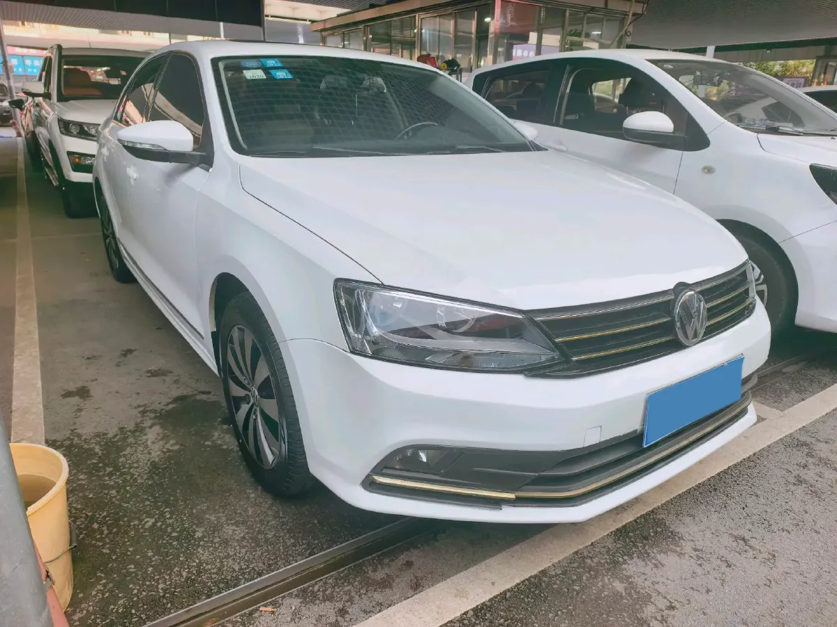 2018 KingLong KaiTe 2.3T 110HP L4 5MT,autocango,china used car exporter,china ev exporter,chinese used car exporter,chinese used ev exporter