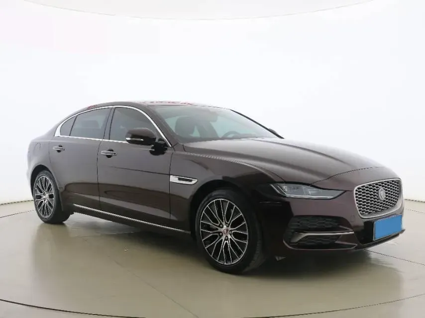 2021 Jaguar XEL 2.0T 250HP L4 8AT,autocango,china used car exporter,china ev exporter,chinese used car exporter,chinese used ev exporter