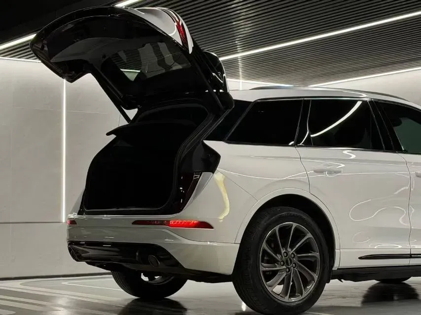 2021 Lincoln Corsair 1.5T 167HP L3 E-CVT PHEV 15.12KWH,autocango,china used car exporter,china ev exporter,chinese used car exporter,chinese used ev exporter