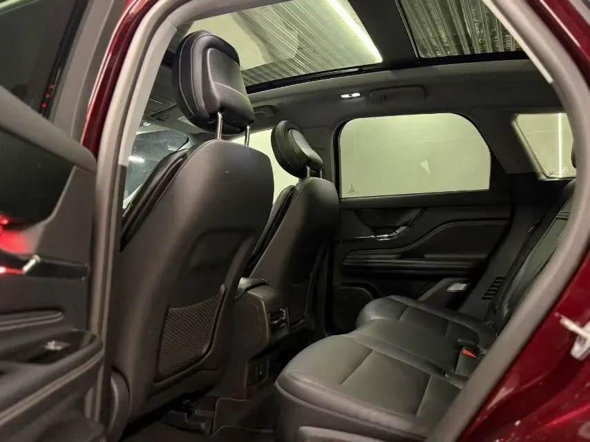 2021 Lincoln Corsair 1.5T 167HP L3 E-CVT PHEV 15.12KWH,autocango,china used car exporter,china ev exporter,chinese used car exporter,chinese used ev exporter