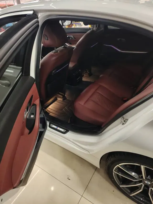 2022 BMW 3 Series 2.0T 184HP L4 8AT,autocango,china used car exporter,china ev exporter,chinese used car exporter,chinese used ev exporter