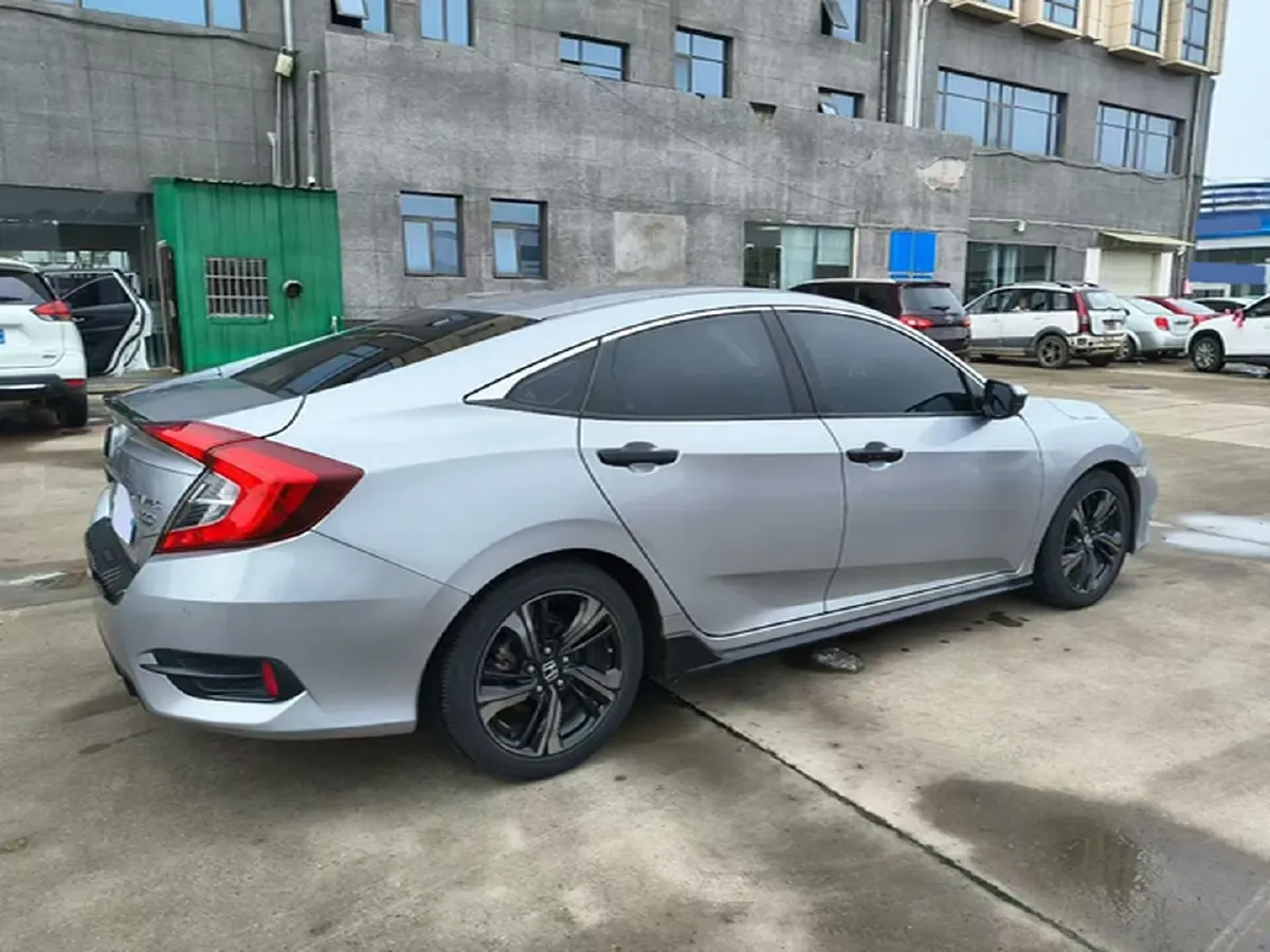 2019 Honda Civic 1.5T 177HP L4 CVT,autocango,china used car exporter,china ev exporter,chinese used car exporter,chinese used ev exporter