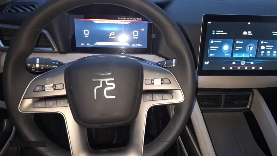 2024 BYD YuanUP BEV 45.12KWH,autocango,china used car exporter,china ev exporter,chinese used car exporter,chinese used ev exporter