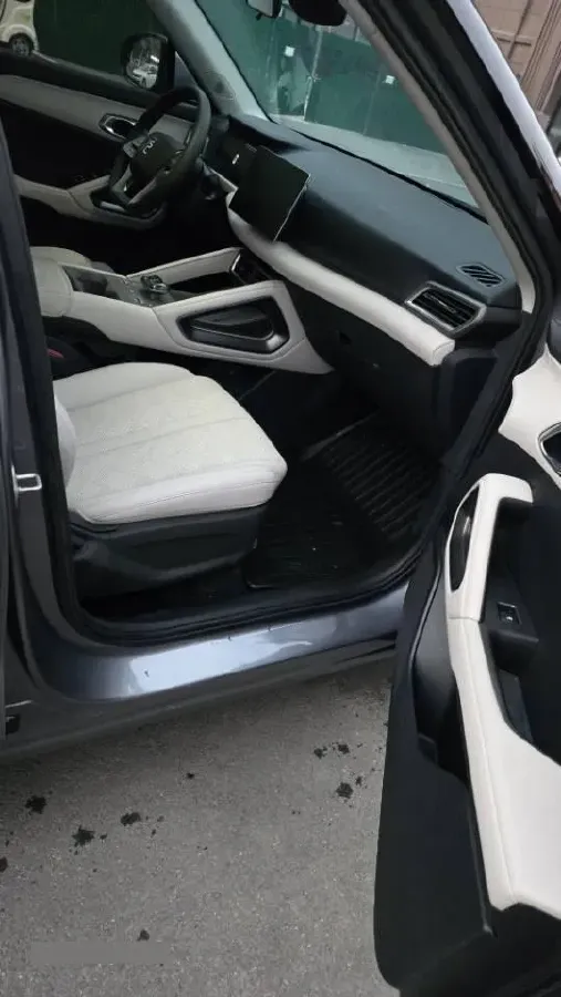 2024 BYD YuanUP BEV 45.12KWH,autocango,china used car exporter,china ev exporter,chinese used car exporter,chinese used ev exporter