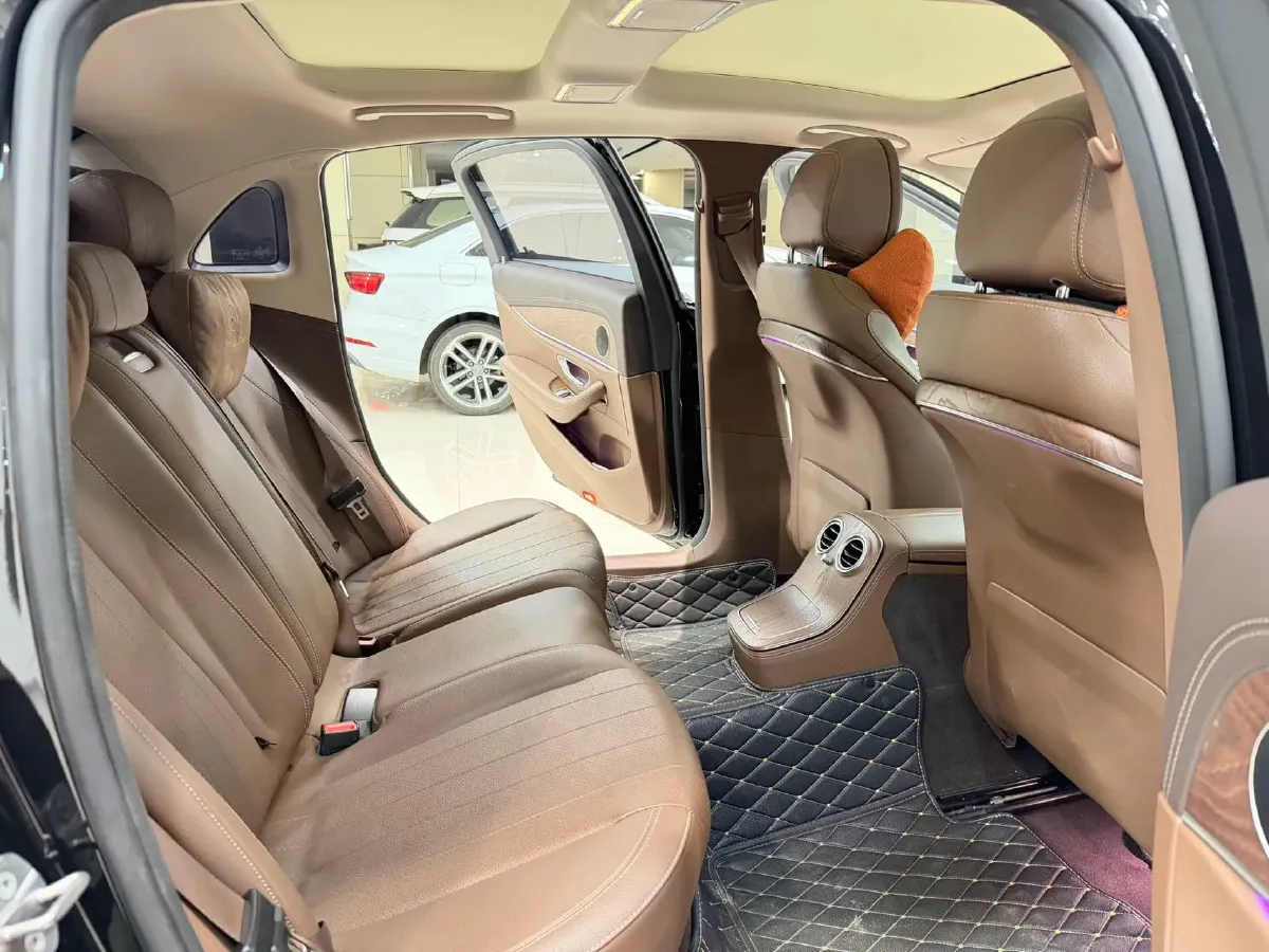2023 Mercedes-Benz E Class 2.0T 258HP L4 9AT,autocango,china used car exporter,china ev exporter,chinese used car exporter,chinese used ev exporter
