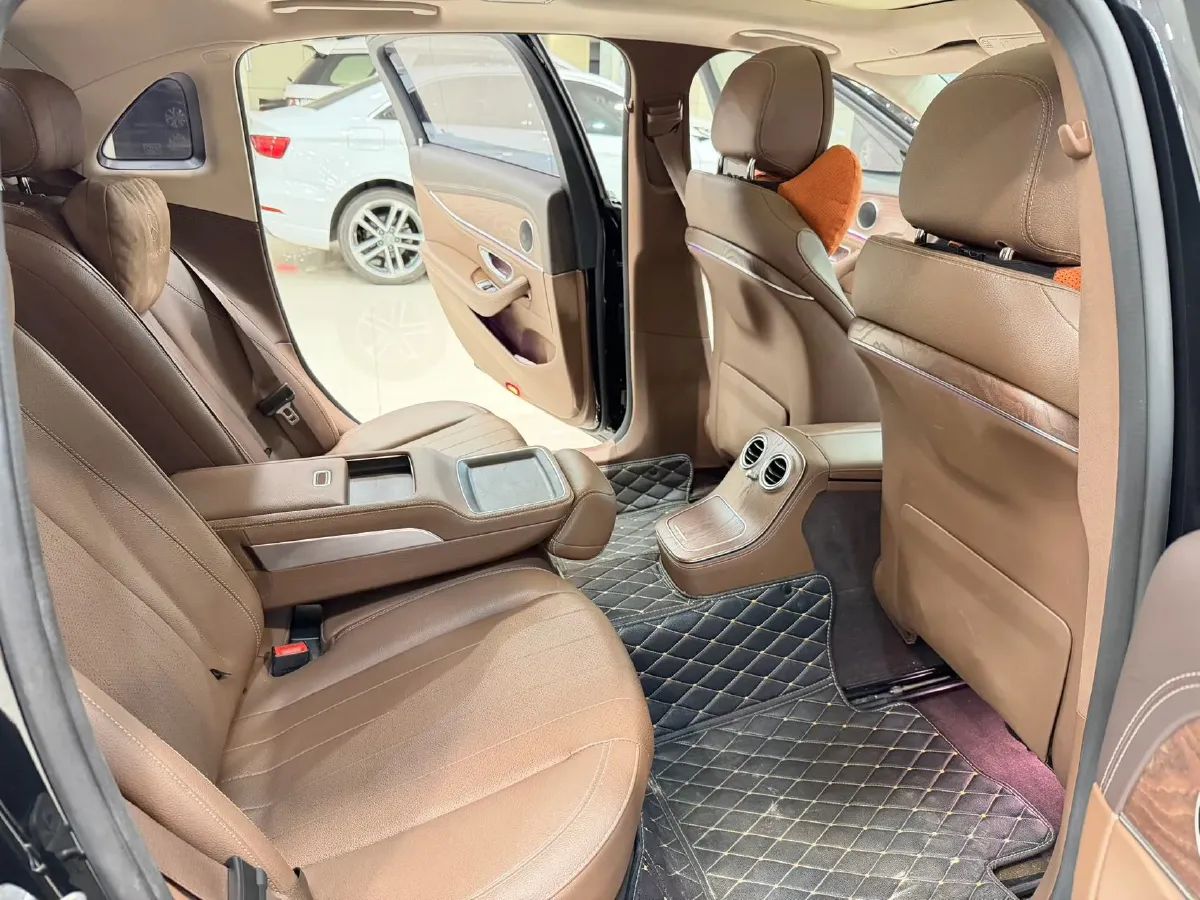 2023 Mercedes-Benz E Class 2.0T 258HP L4 9AT,autocango,china used car exporter,china ev exporter,chinese used car exporter,chinese used ev exporter