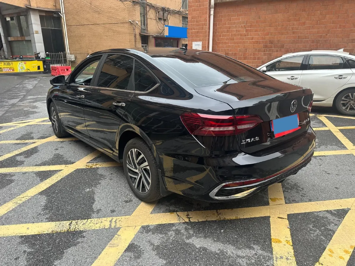 2024 Volkswagen Lavida 1.5L 110HP L4 6AT,autocango,china used car exporter,china ev exporter,chinese used car exporter,chinese used ev exporter