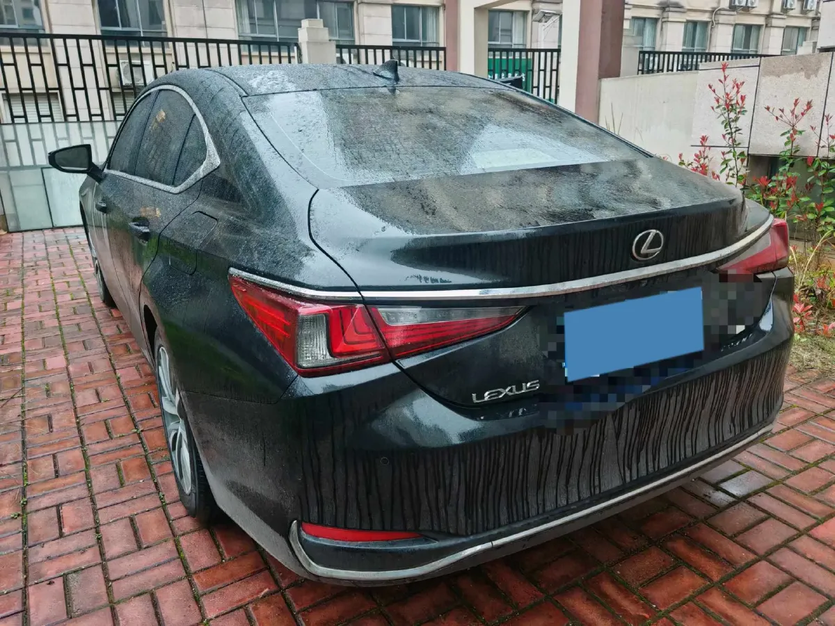 2020 Lexus ES 2.0L 173HP L4 CVT,autocango,china used car exporter,china ev exporter,chinese used car exporter,chinese used ev exporter