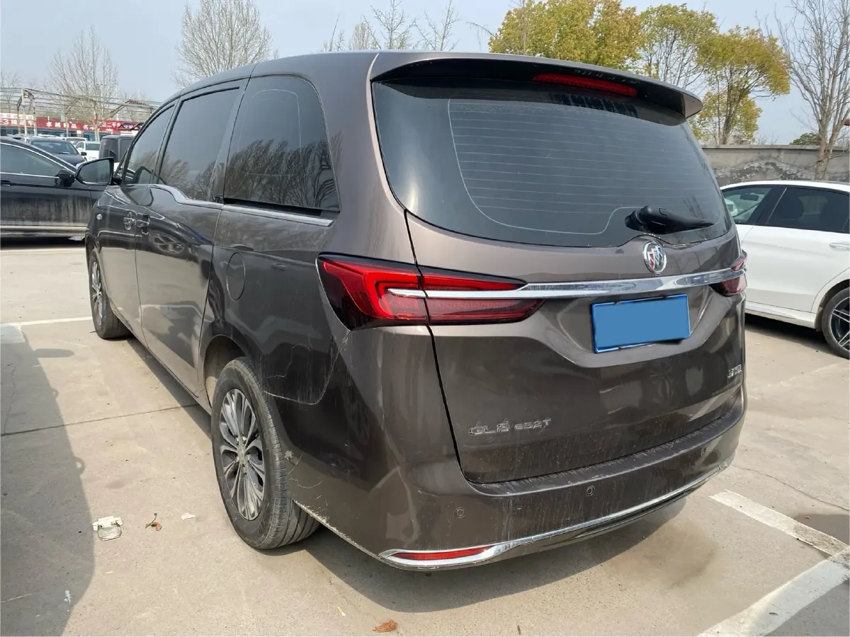2022 Buick GL8 2.0T 237HP L4 9AT,autocango,china used car exporter,china ev exporter,chinese used car exporter,chinese used ev exporter