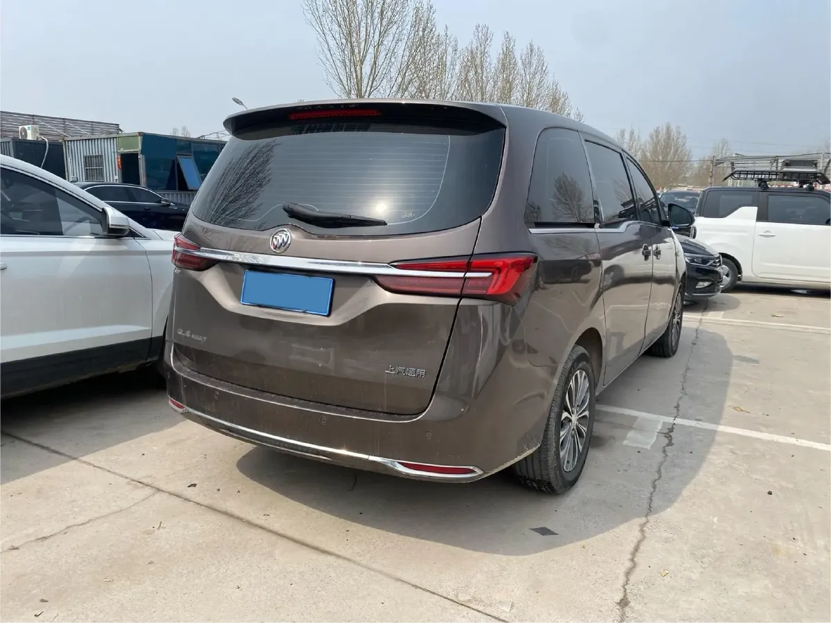 2022 Buick GL8 2.0T 237HP L4 9AT,autocango,china used car exporter,china ev exporter,chinese used car exporter,chinese used ev exporter