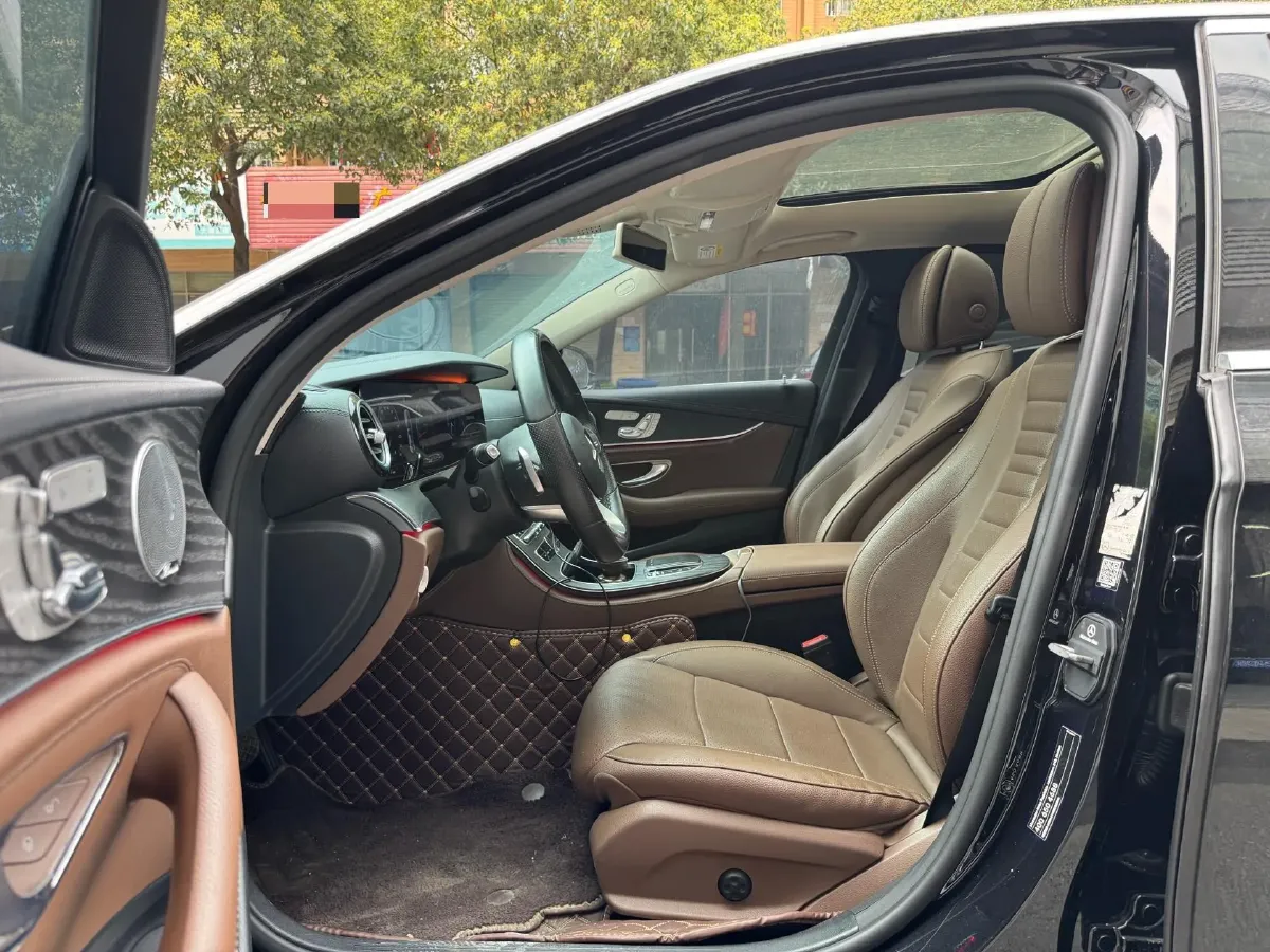 2020 Mercedes-Benz E Class 2.0T 258HP L4 9AT,autocango,china used car exporter,china ev exporter,chinese used car exporter,chinese used ev exporter