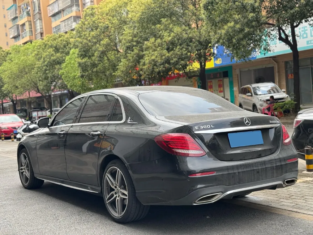 2020 Mercedes-Benz E Class 2.0T 258HP L4 9AT,autocango,china used car exporter,china ev exporter,chinese used car exporter,chinese used ev exporter