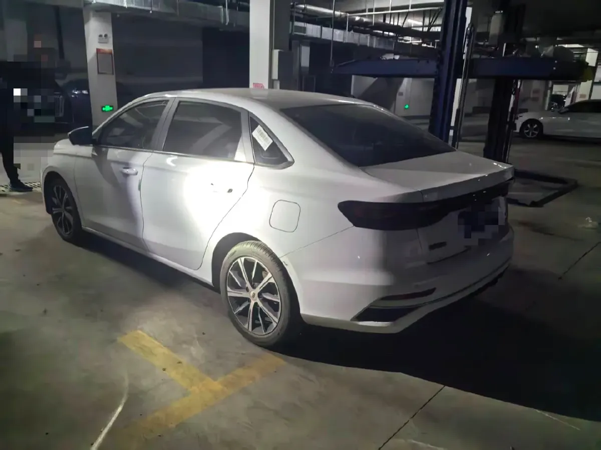 2023 Geely Emgrand 1.5L 127HP L4 CVT,autocango,china used car exporter,china ev exporter,chinese used car exporter,chinese used ev exporter