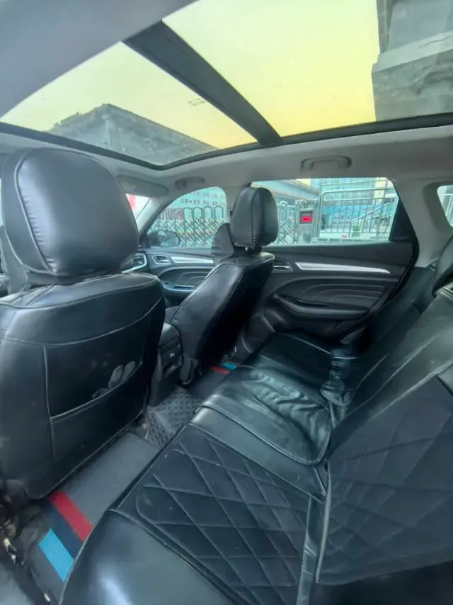 2021 Roewe RX3 1.6L 125HP L4 CVT,autocango,china used car exporter,china ev exporter,chinese used car exporter,chinese used ev exporter