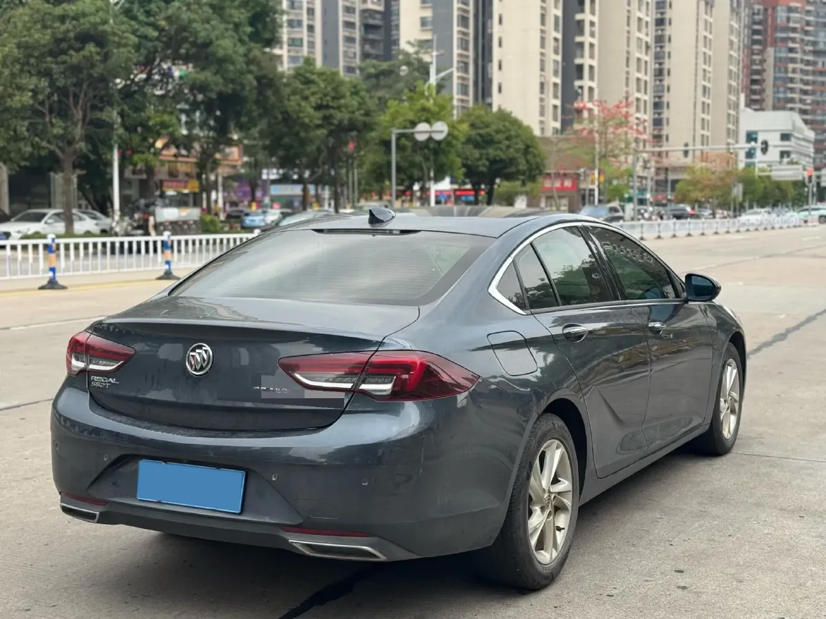 2020 Buick Regal 1.5T 169HP L4 9AT,autocango,china used car exporter,china ev exporter,chinese used car exporter,chinese used ev exporter