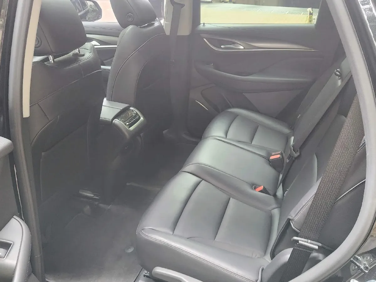 2020 Buick Enclave 2.0T 237HP L4 9AT,autocango,china used car exporter,china ev exporter,chinese used car exporter,chinese used ev exporter