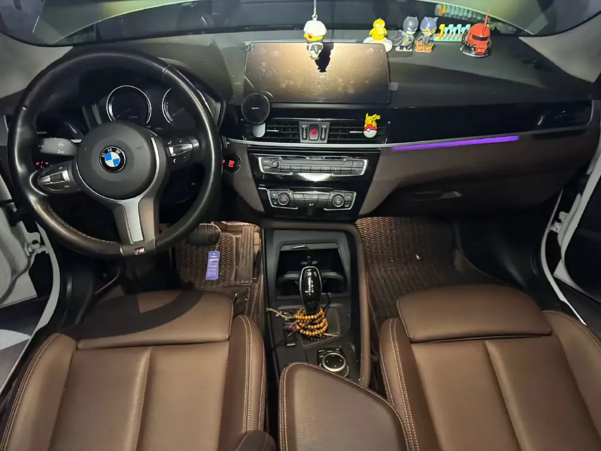 2022 BMW X1 2.0T 192HP L4 7DCT,autocango,china used car exporter,china ev exporter,chinese used car exporter,chinese used ev exporter