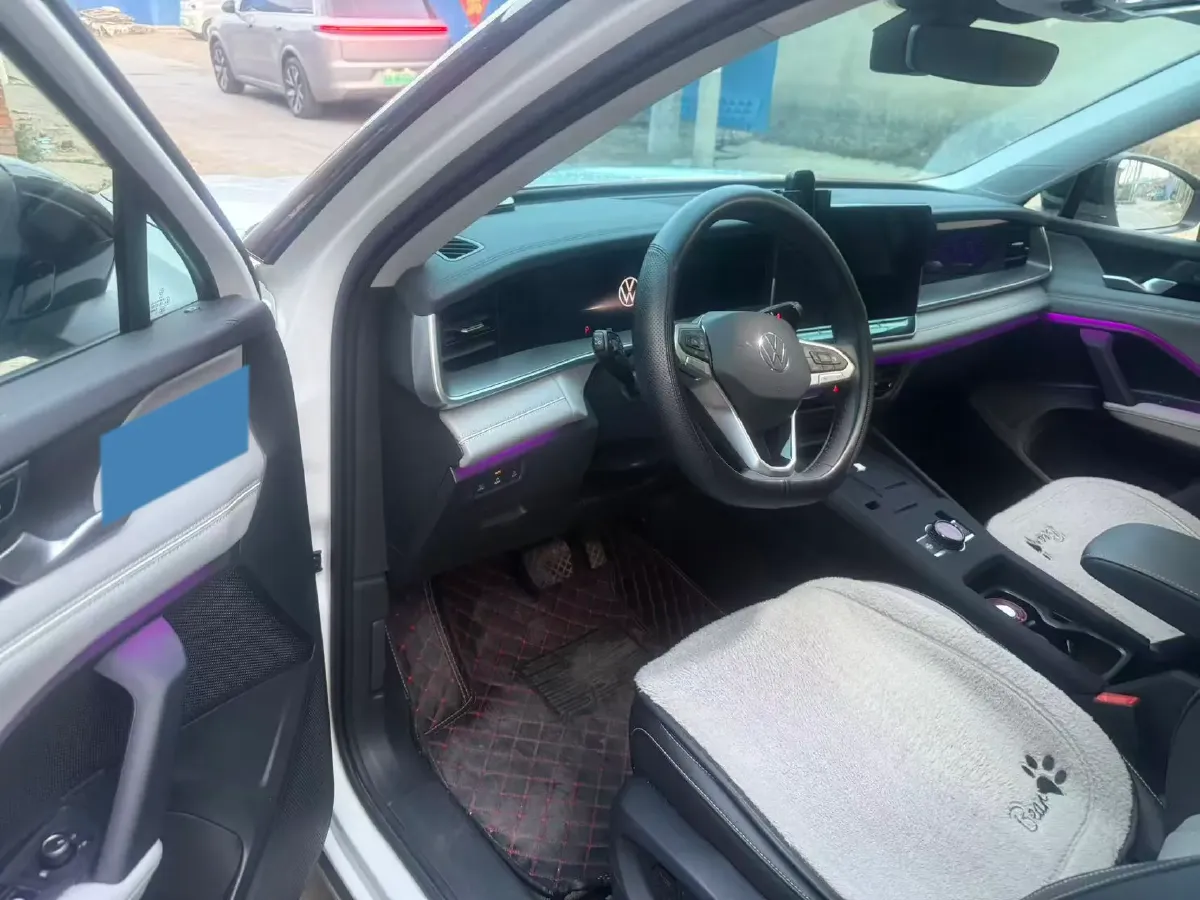 2025 Volkswagen Tayron 2.0T 186HP L4 7DCT,autocango,china used car exporter,china ev exporter,chinese used car exporter,chinese used ev exporter