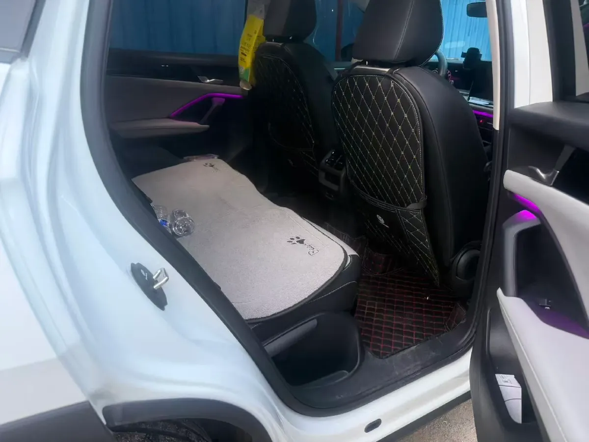 2025 Volkswagen Tayron 2.0T 186HP L4 7DCT,autocango,china used car exporter,china ev exporter,chinese used car exporter,chinese used ev exporter