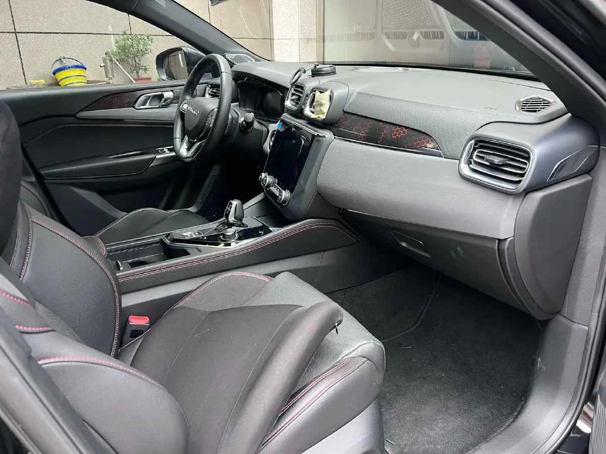 2019 LYNK&CO 01 2.0T 190HP L4 6AT,autocango,china used car exporter,china ev exporter,chinese used car exporter,chinese used ev exporter