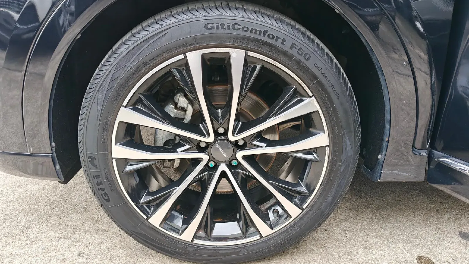 2021 Jetour X70 Plus 1.6T 197HP L4 7DCT,autocango,china used car exporter,china ev exporter,chinese used car exporter,chinese used ev exporter