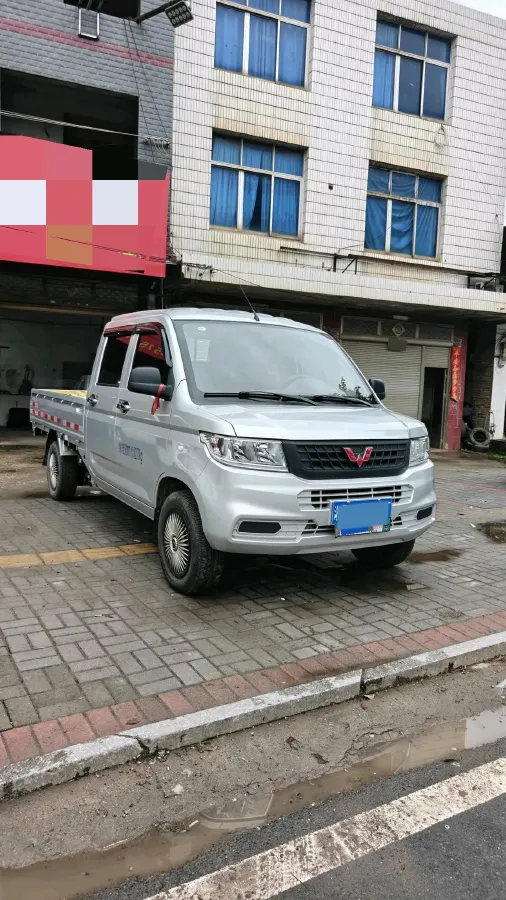 2023 WuLing RongGuang New Truck 2.0L 136HP L4 5MT,autocango,china used car exporter,china ev exporter,chinese used car exporter,chinese used ev exporter