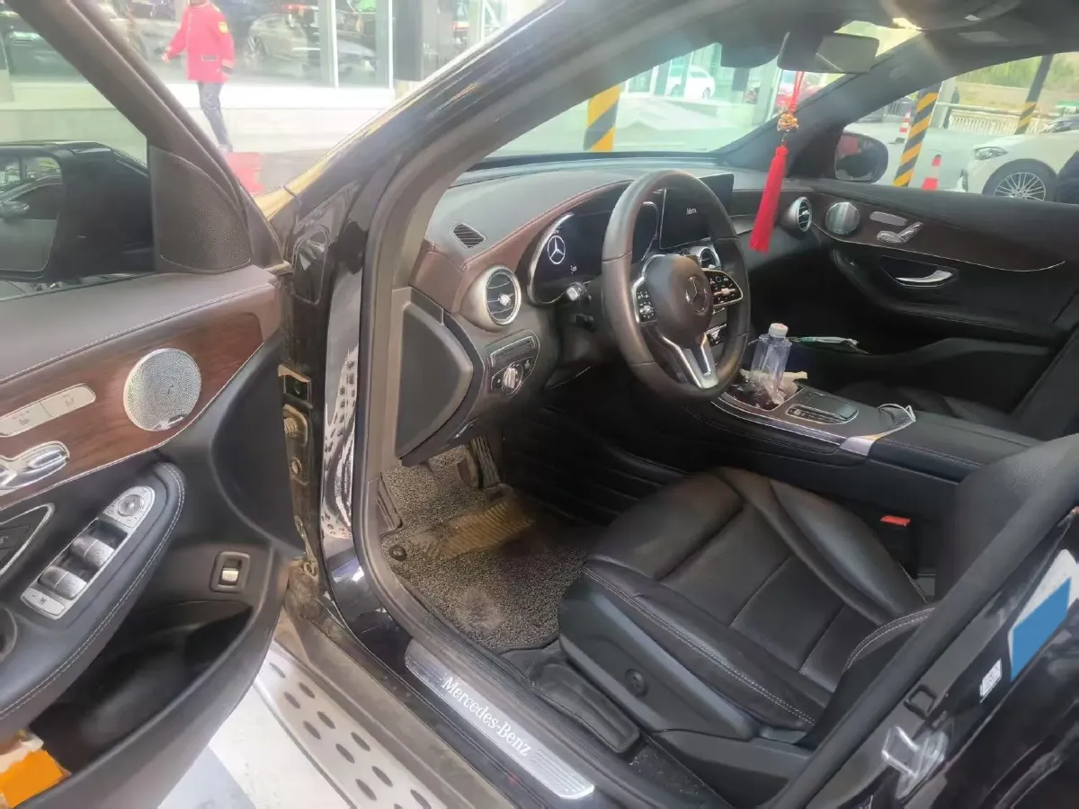 2021 Mercedes-Benz GLC Class 2.0T 258HP L4 9AT,autocango,china used car exporter,china ev exporter,chinese used car exporter,chinese used ev exporter