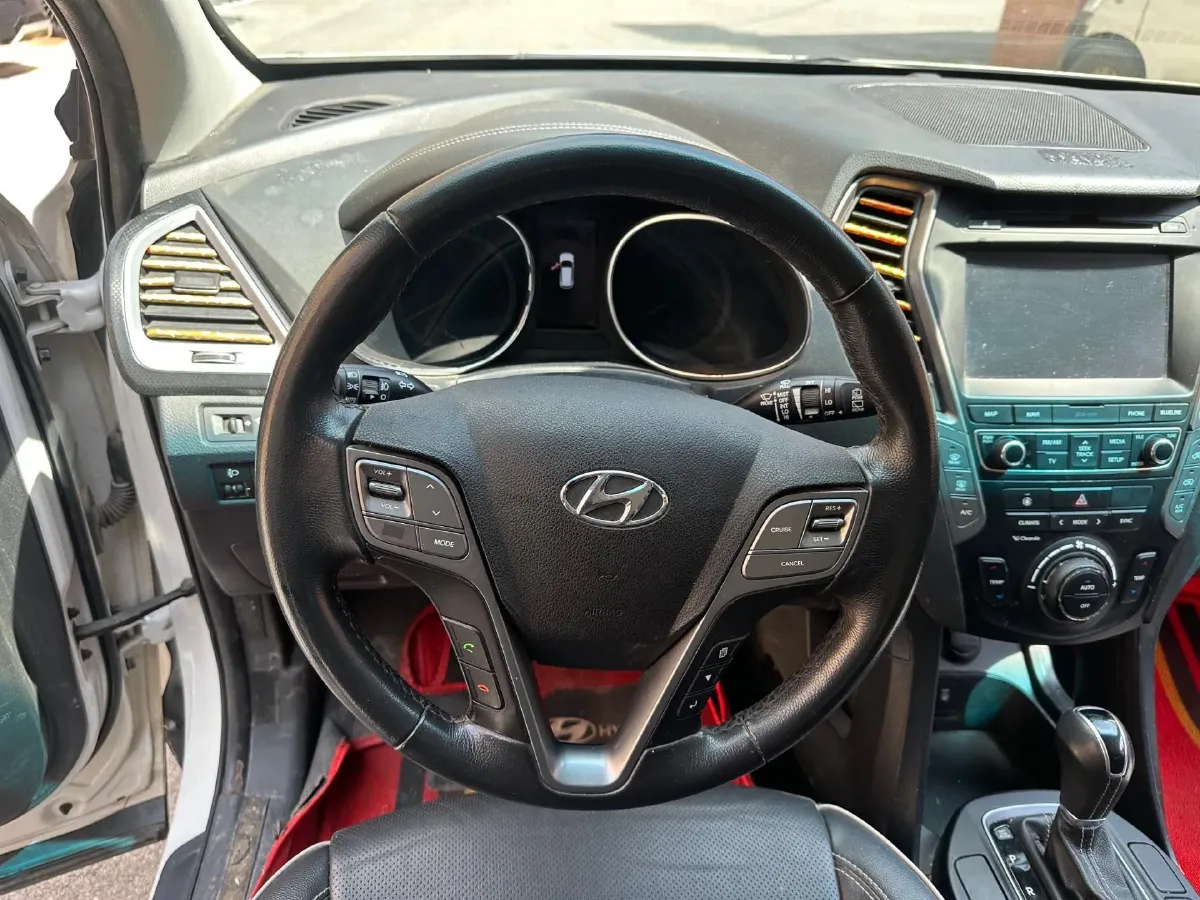 2017 Hyundai Santafe 2.0T 245HP L4 6AT,autocango,china used car exporter,china ev exporter,chinese used car exporter,chinese used ev exporter