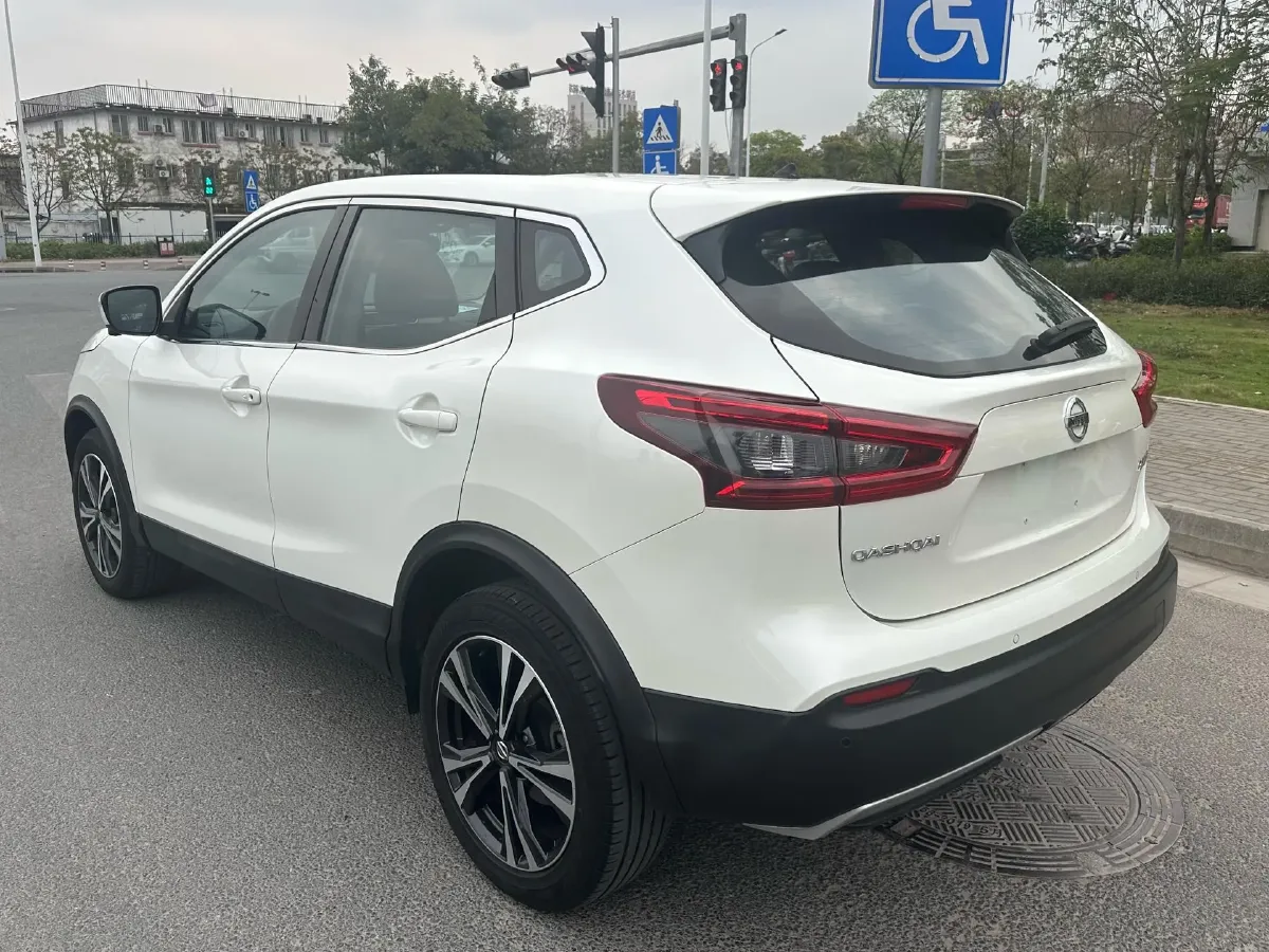 2021 Nissan Qashqai 2.0L 151HP L4 CVT,autocango,china used car exporter,china ev exporter,chinese used car exporter,chinese used ev exporter
