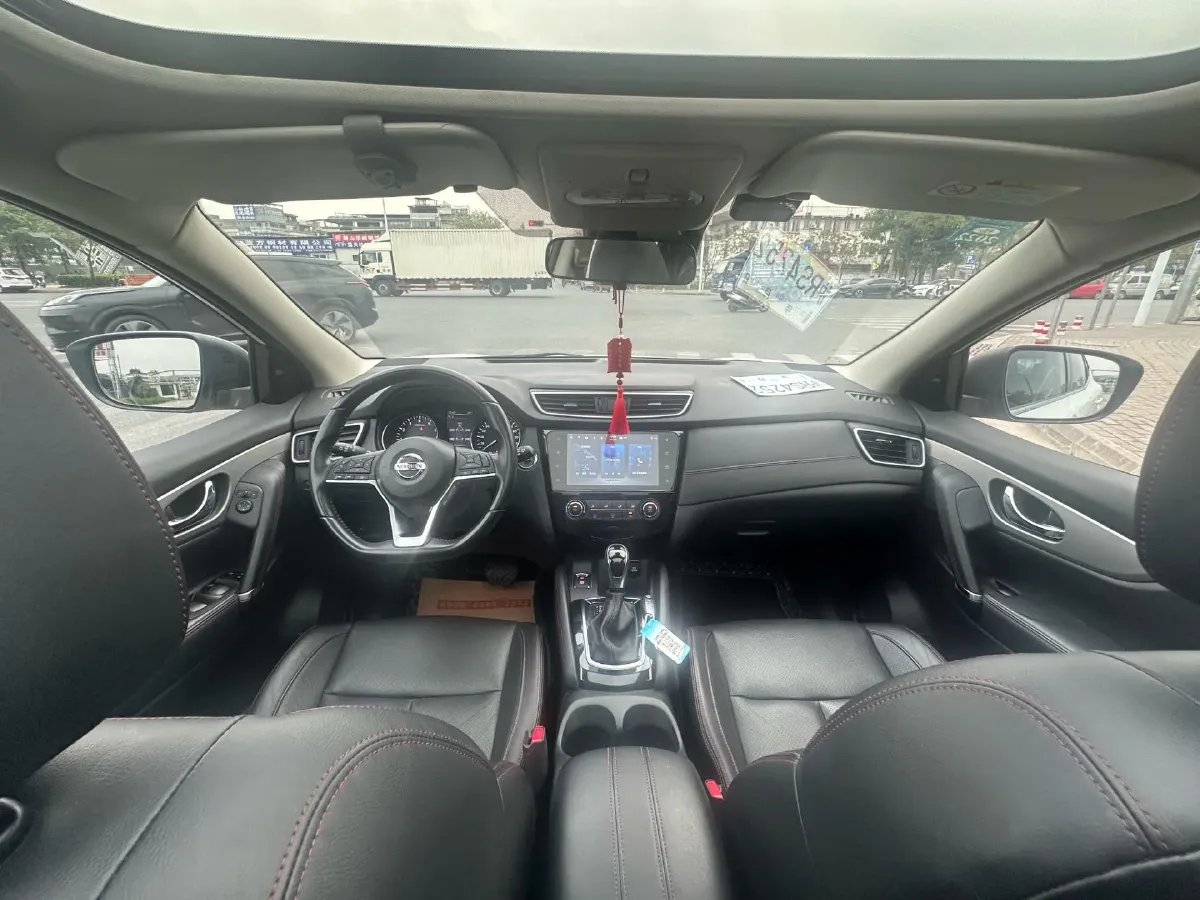 2021 Nissan Qashqai 2.0L 151HP L4 CVT,autocango,china used car exporter,china ev exporter,chinese used car exporter,chinese used ev exporter