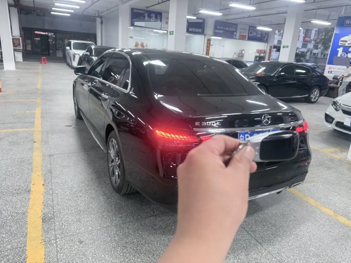 2022 Mercedes-Benz GLC Class 2.0T 258HP L4 9AT,autocango,china used car exporter,china ev exporter,chinese used car exporter,chinese used ev exporter