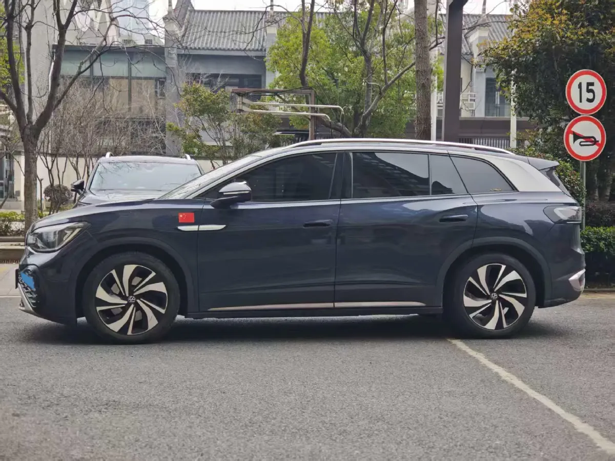 2022 Volkswagen ID.6 Crozz BEV 62.6KWH,autocango,china used car exporter,china ev exporter,chinese used car exporter,chinese used ev exporter