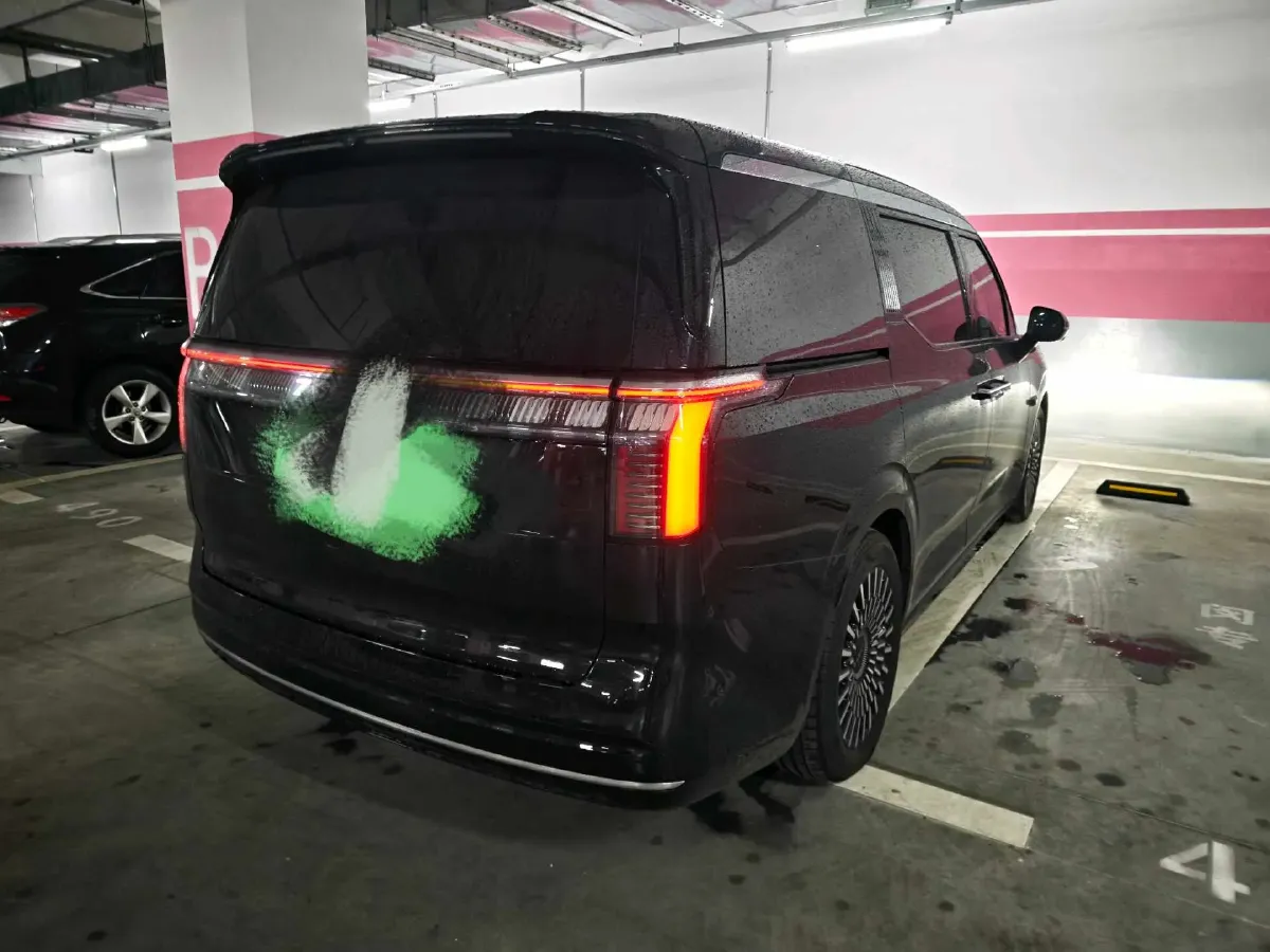 2024 Zeekr 009 BEV 108KWH,autocango,china used car exporter,china ev exporter,chinese used car exporter,chinese used ev exporter