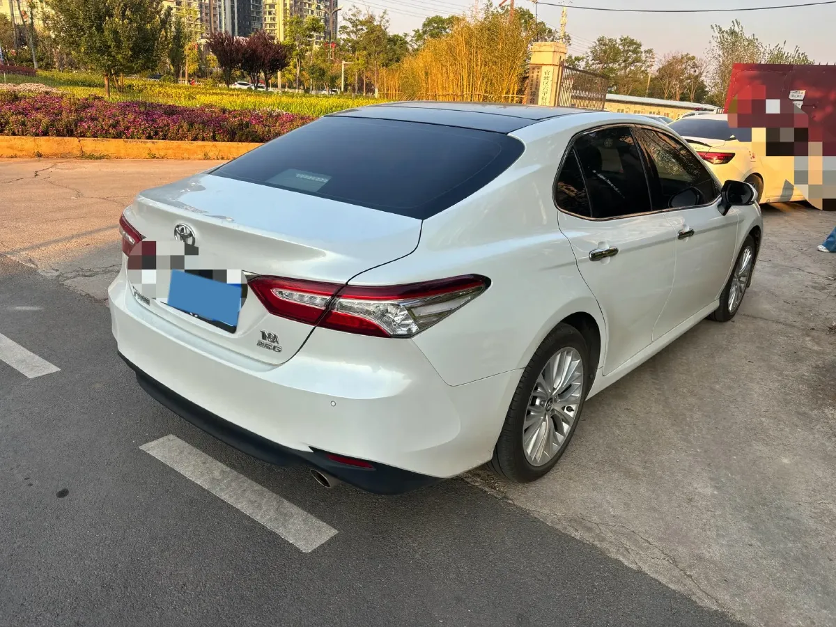 2018 Toyota Camry 2.5L 209HP L4 8AT,autocango,china used car exporter,china ev exporter,chinese used car exporter,chinese used ev exporter