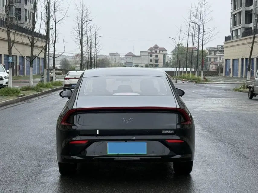 2024 WuLing XingGuang 1.5L 106HP L4 E-CVT PHEV 9.5KWH,autocango,china used car exporter,china ev exporter,chinese used car exporter,chinese used ev exporter