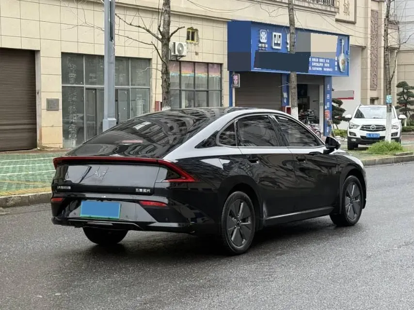 2024 WuLing XingGuang 1.5L 106HP L4 E-CVT PHEV 9.5KWH,autocango,china used car exporter,china ev exporter,chinese used car exporter,chinese used ev exporter