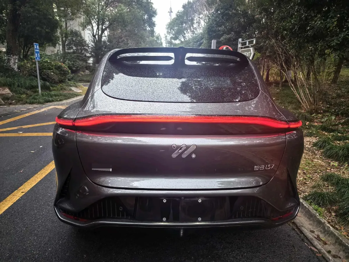 2023 IM LS7 BEV 100KWH,autocango,china used car exporter,china ev exporter,chinese used car exporter,chinese used ev exporter