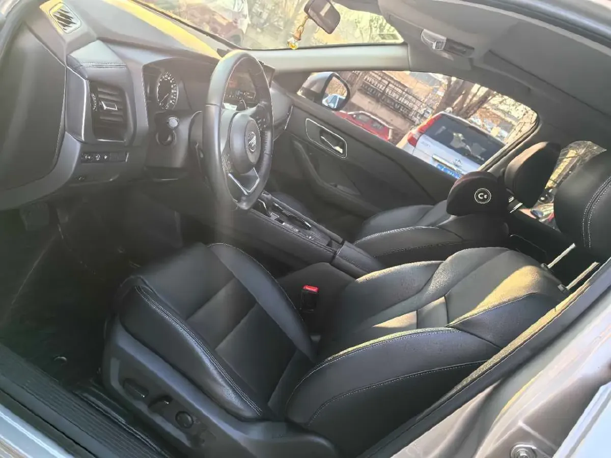 2021 Nissan X-Trail 1.5T 204HP L3 CVT,autocango,china used car exporter,china ev exporter,chinese used car exporter,chinese used ev exporter