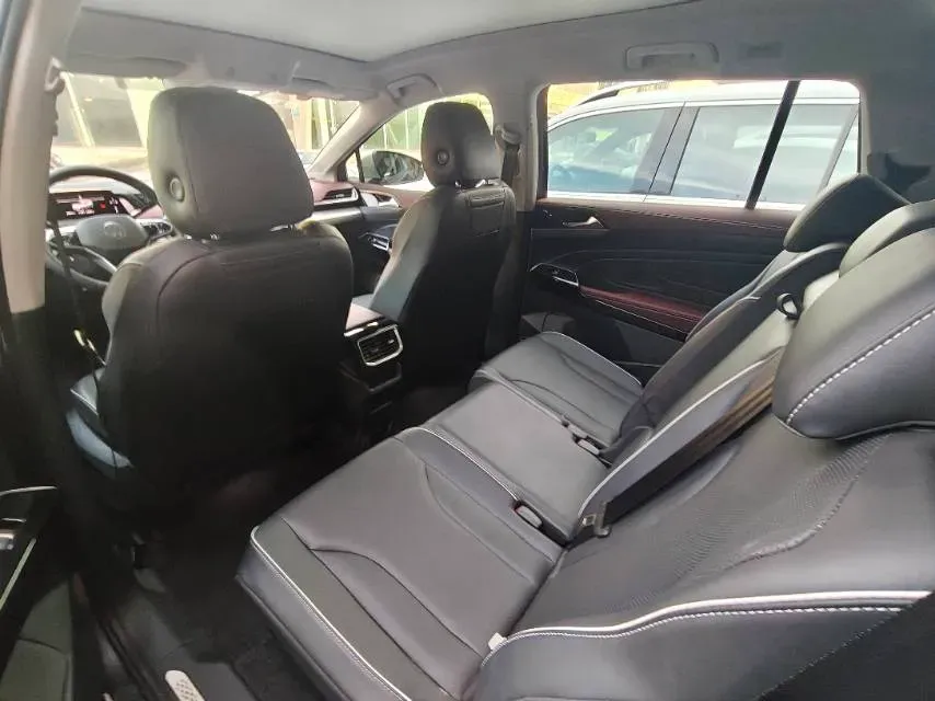 2023 Volkswagen ID.6 X BEV 83.4KWH,autocango,china used car exporter,china ev exporter,chinese used car exporter,chinese used ev exporter